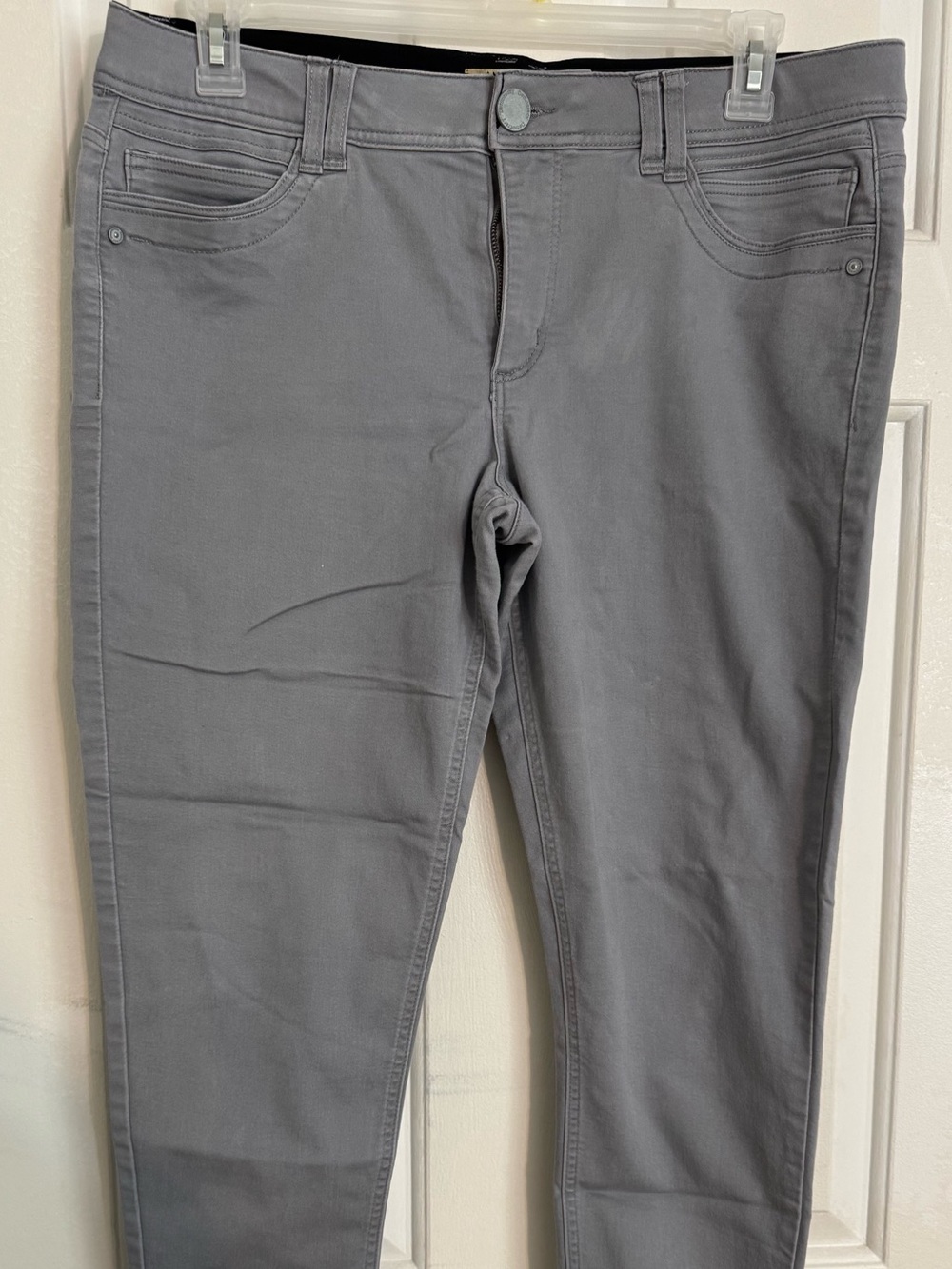 Democracy Ab Technology, skinny